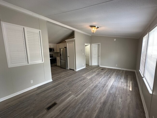 Photo - Charming 3 Bed 2 Bath Home in Nashville