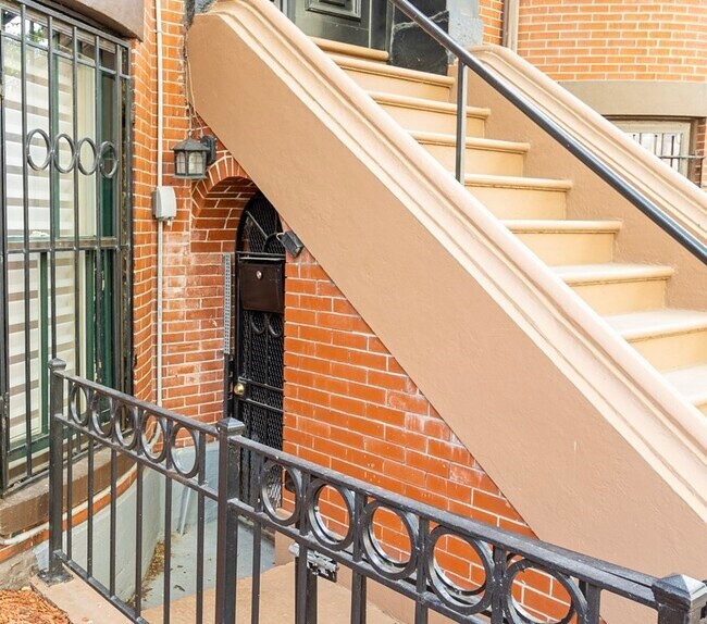 Foto del edificio - 53 E Concord St