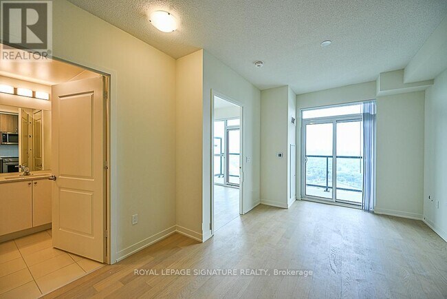 Building Photo - 38-PH238 Annie Craig Dr