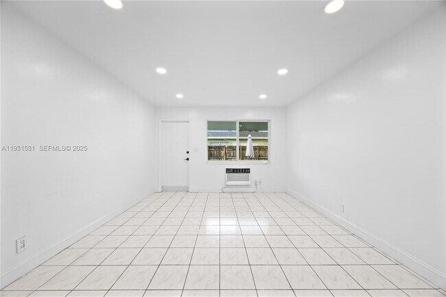 Foto del edificio - 411 SE 3rd Ave