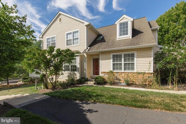 Foto del edificio - 146 Canterbury Ln