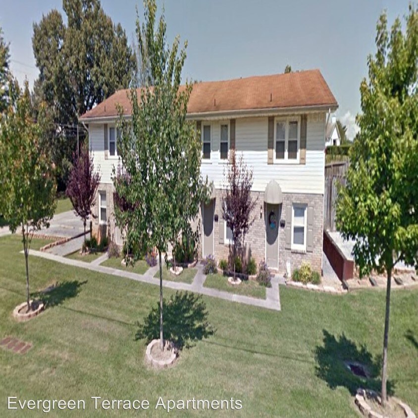Building Photo - 902 Ashley Rd