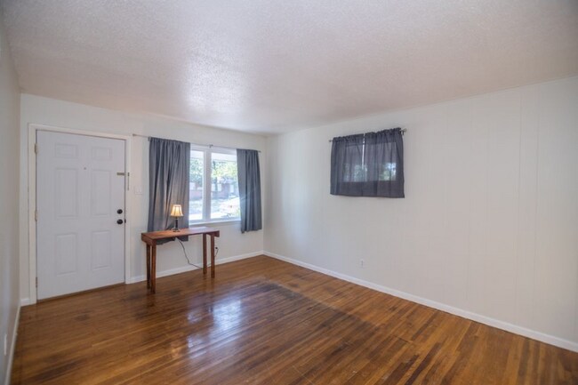 Building Photo - 72118 little rock AR