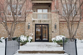 Building Photo - 1781 Tudor Ln