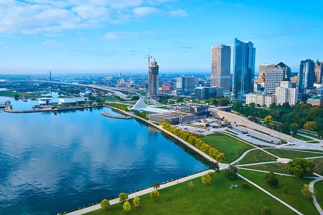 Best Neighborhoods in Milwaukee, WI for Renters