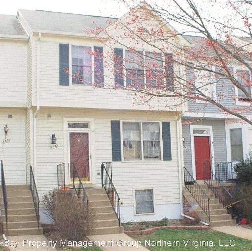 4 br, 3.5 bath House 5803 WATERMARK CIRCLE House Rental in