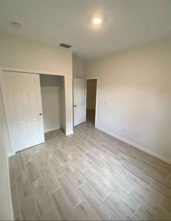 Building Photo - 26323 Explorer Rd