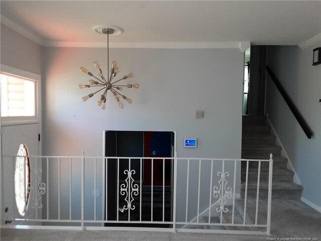 Building Photo - 207 Ingleside Dr