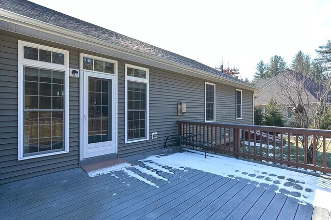 Foto del edificio - 8 Brittney Ln