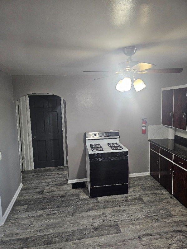 Foto del edificio - 731 Tulip St SW