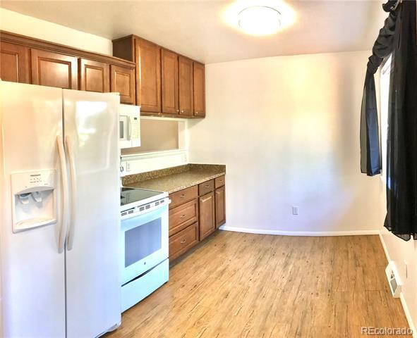 Building Photo - 1302 Quivira Dr