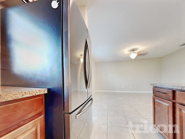 Building Photo - 4920 Reflecting Pond Cir