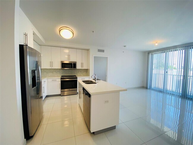 Foto del edificio - 2651 NE 212th Ter
