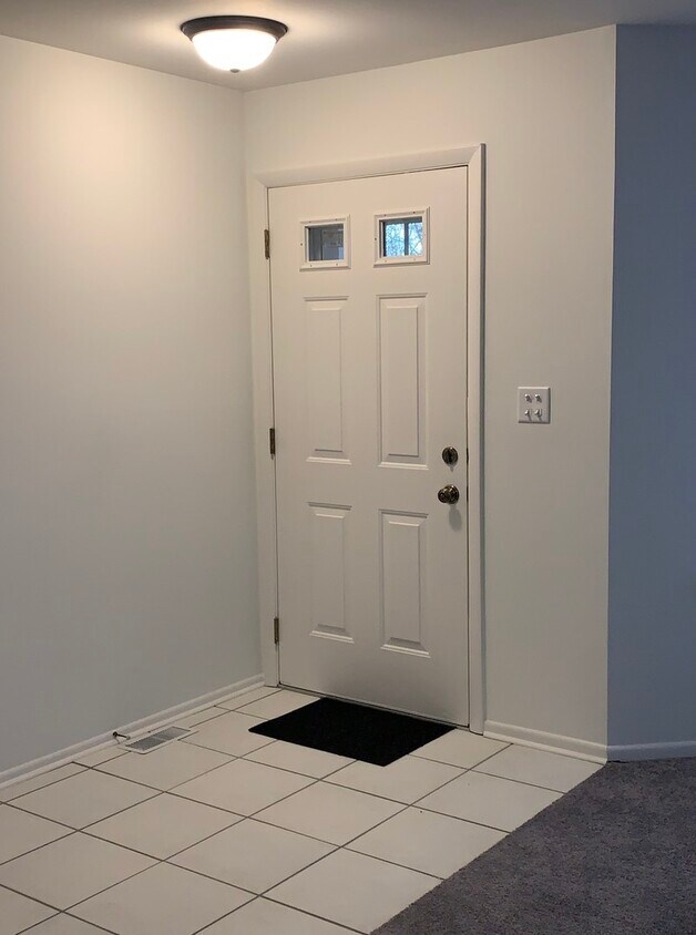 Foto principal - 2121 Camden Ln