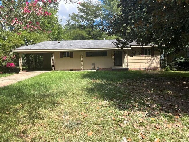 Building Photo - 3612 Sykes Park Dr