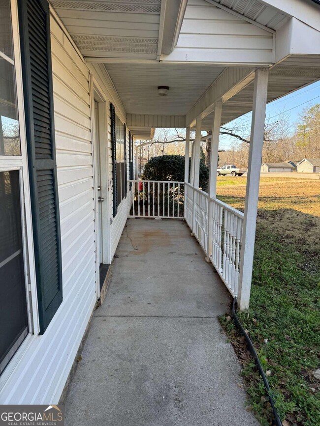 Foto del edificio - 250 Countryside Ln