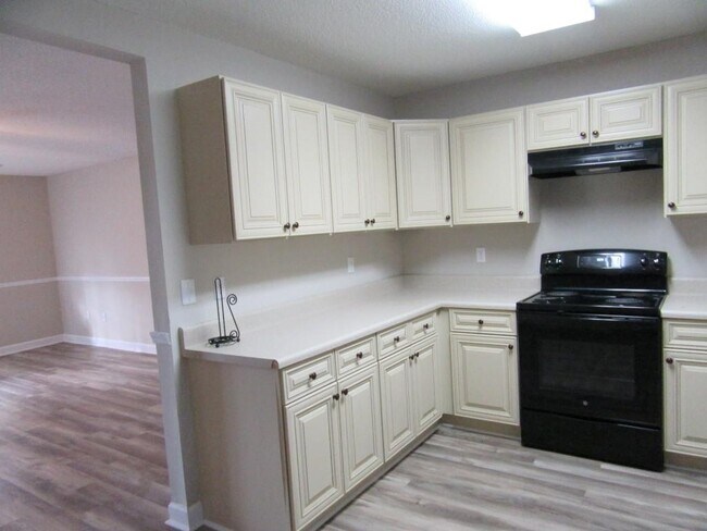 Foto del edificio - 1324 Waterway Dr