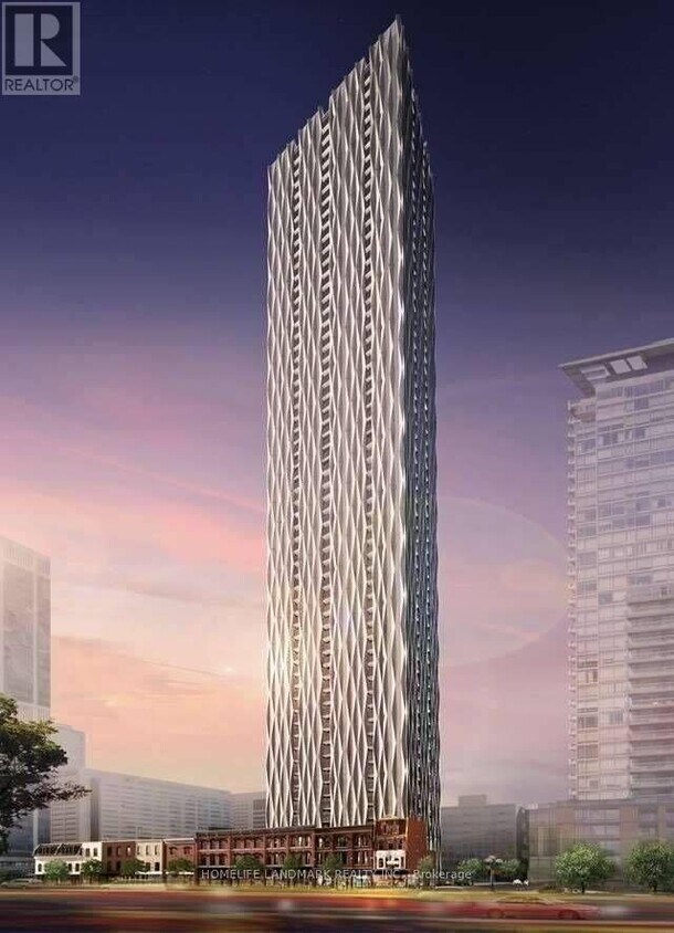 Photo principale - 1-2401 Yorkville Ave