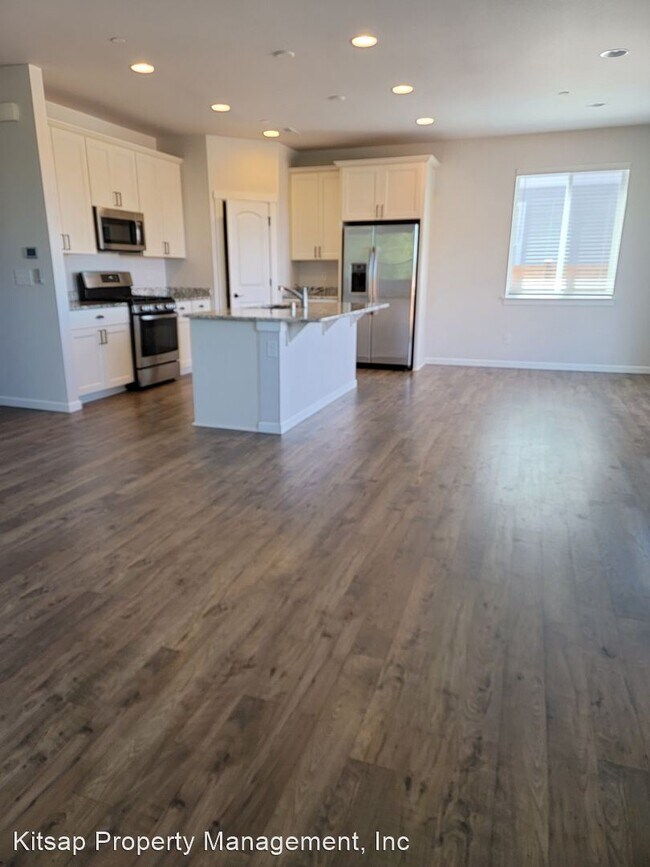 Foto del edificio - 3 br, 2.5 bath House - 4314 Andasio Loop SE