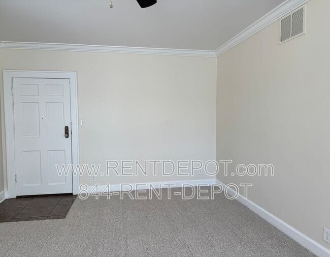 Building Photo - 532 S Alvord Blvd