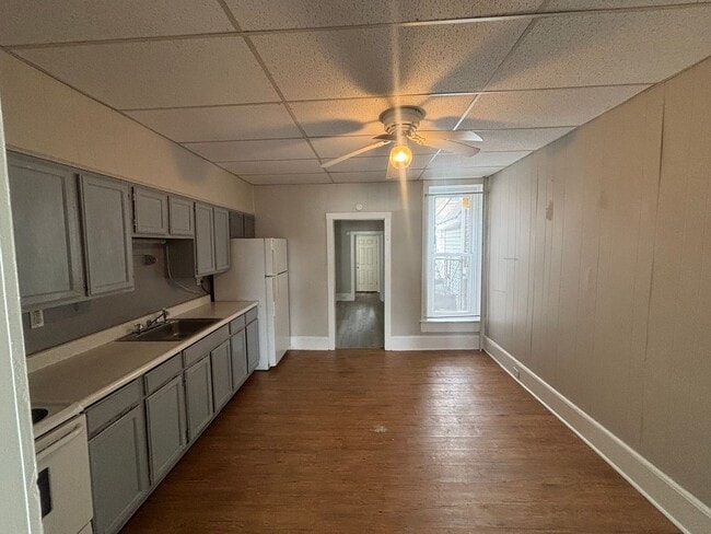 Building Photo - 1039 Leiper St