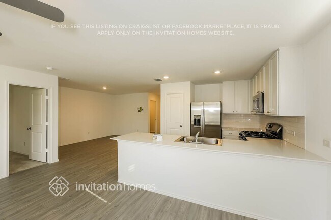 Foto del edificio - 10441 Tullamore Rdg Rd