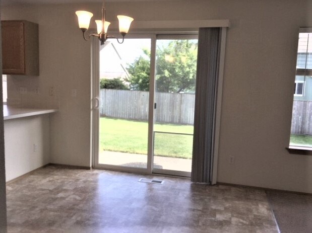 Foto del edificio - 15104 87th St Ct E