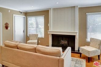 Building Photo - 4845 Maytime Ln