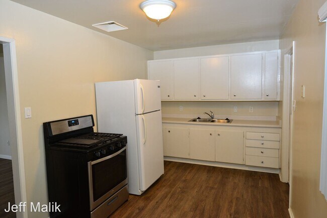 Foto del edificio - 3 br, 1 bath House - 4534 Onondaga Ave
