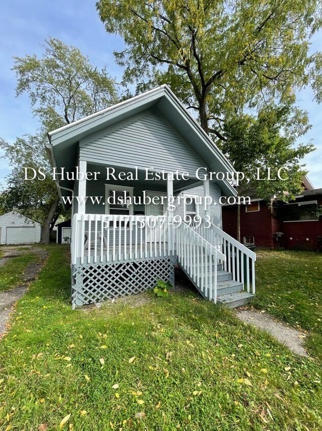 Foto principal - 2213 Beal Ave