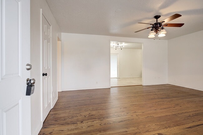 Foto del edificio - 1318 Glenwood St