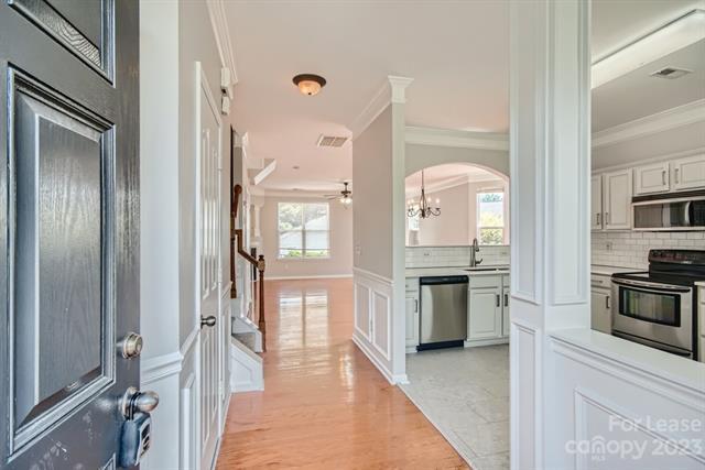 Foto del edificio - 7336 Laurel Valley Rd