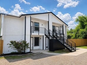 Building Photo - 4903 Merritt Dr