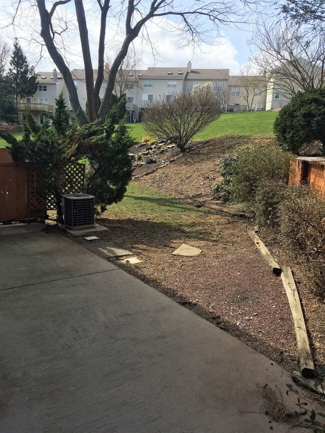 Foto del edificio - 3BR Townhouse - Hempfield