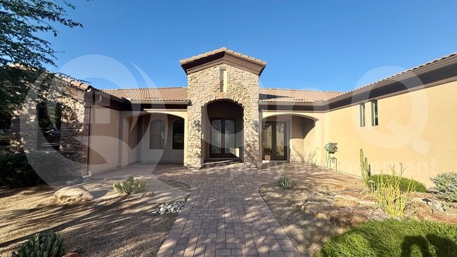 Building Photo - 6762 W Hombre Rd