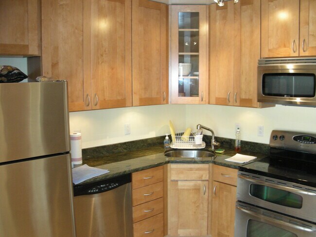 Foto del edificio - 2308 L St NW