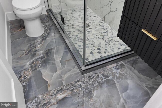 Foto del edificio - 6 Ryan Rd