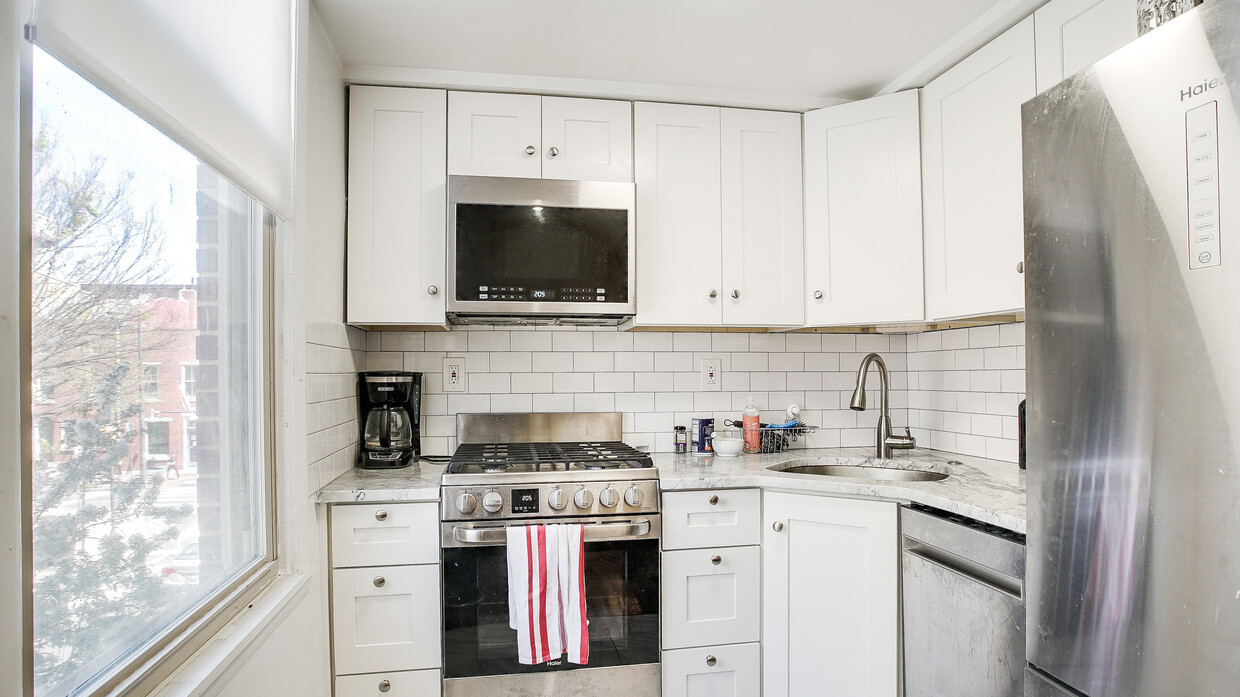 Foto principal - 1208 Pine St