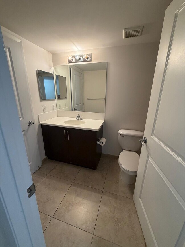 Bathroom Model C - 2425 Coral Way