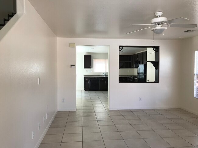 Foto del edificio - 8303 Black Opal St