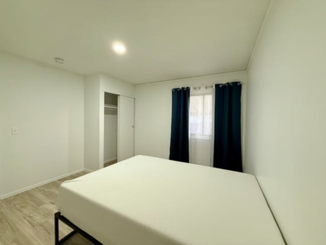 Photo - 2708 W 98th Dr House