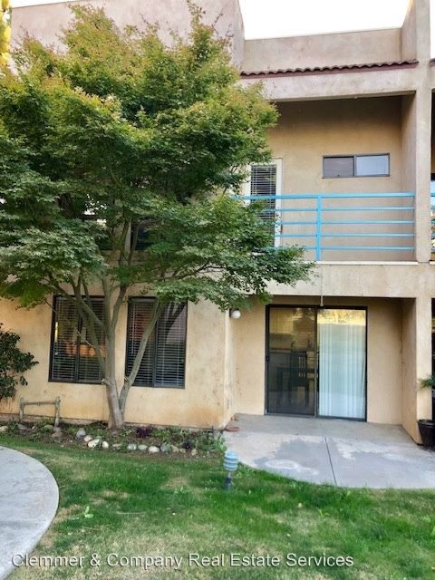 Building Photo - 14500 Las Palmas Dr