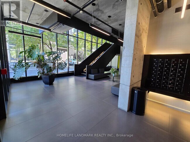 Photo du bâtiment - 47 Lower River Street