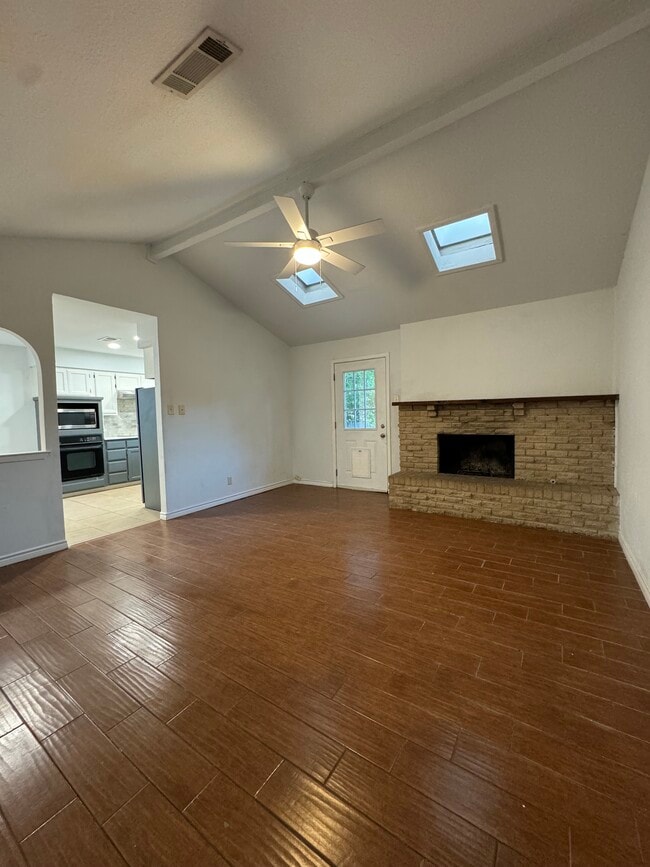 Building Photo - 2709 Jewell Dr