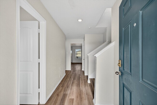 Foto del edificio - 8203 Rocky Pebble