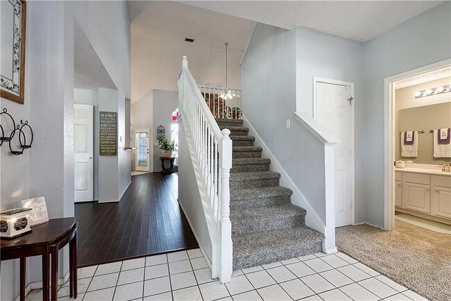 Photo - 2409 Homestead Dr