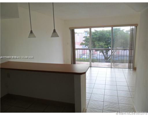 Foto principal - 10900 SW 104th St