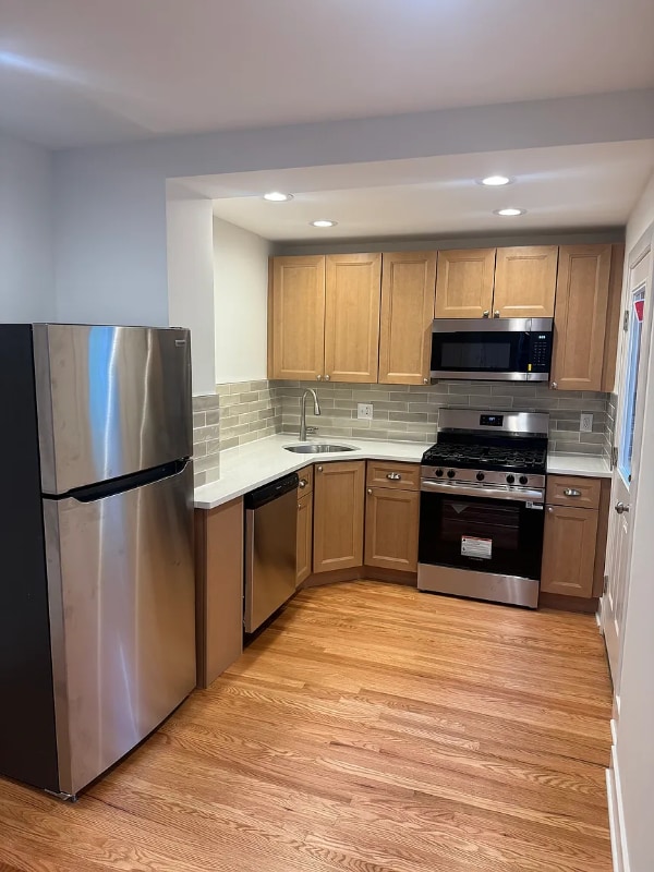 Primary Photo - 2147 S 22nd St