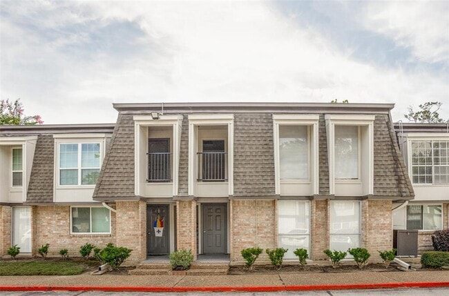 Building Photo - 12633 Memorial Dr