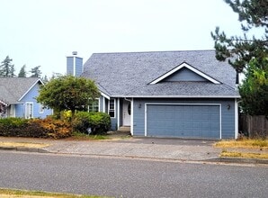 Building Photo - 1318 E McLeod Rd